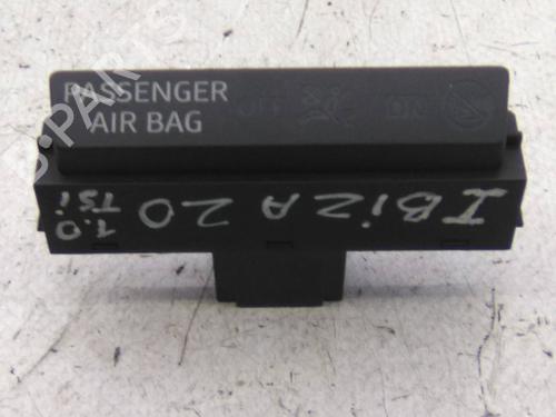 Used Electronic module Electronic module SEAT IBIZA V (KJ1, KJG) 1.0 TSI (95 hp) 19840865 19840865