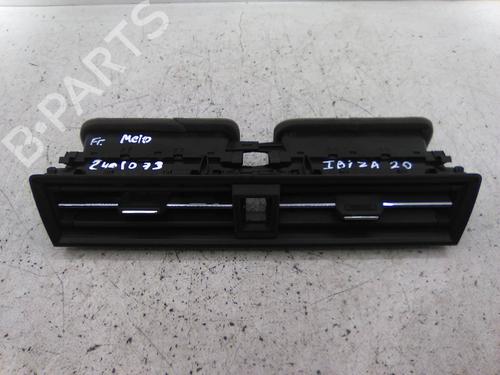 Used Air vent Air vent SEAT IBIZA V (KJ1, KJG) 1.0 TSI (95 hp) 19840880 19840880