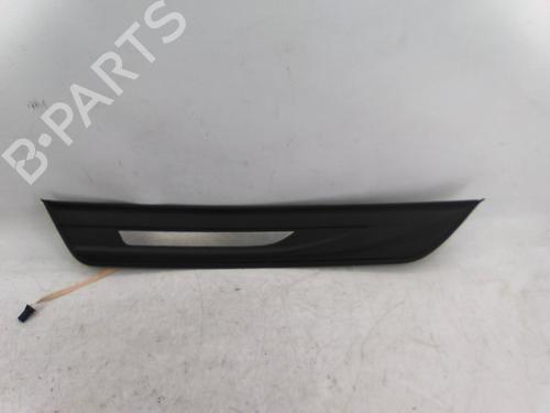 Trinbræt Trinbræt BMW 5 Touring (F11) 535 d xDrive (313 hp) 19840986 19840986