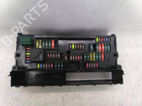 Used Fuse box Fuse box 19841045 19841045