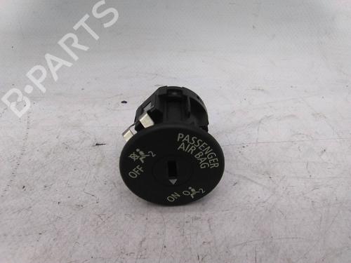 Used Switch Switch BMW 5 Touring (F11) 535 d xDrive (313 hp) 19841025 19841025