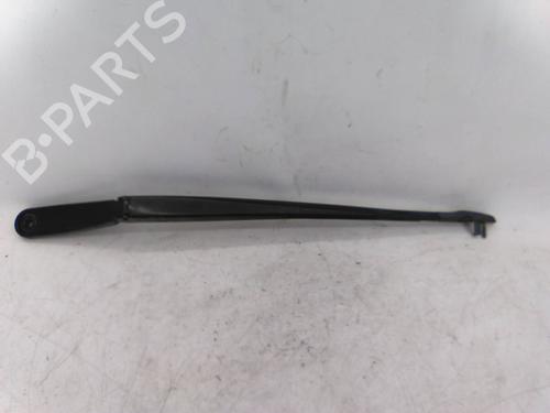 Used Front windshield wiper arm Front windshield wiper arm 19841231 19841231