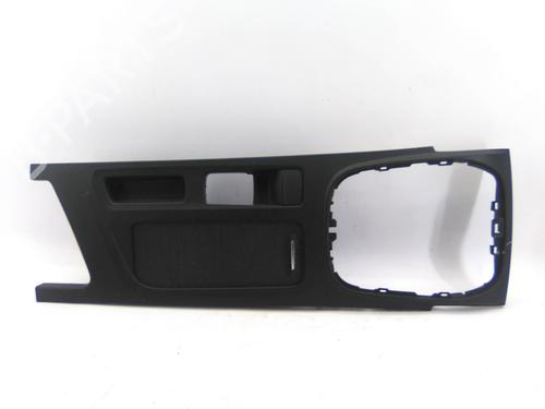 Consola central Consola central RENAULT MEGANE IV Grandtour (K9A/M/N_) 1.6 TCe 205 (205 hp) 22953086 22953086