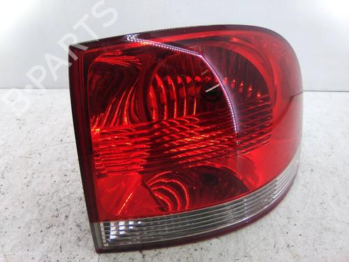 Used Right taillight Right taillight VW TOUAREG (7LA, 7L6, 7L7) 2.5 R5 TDI (174 hp) 22953097 22953097