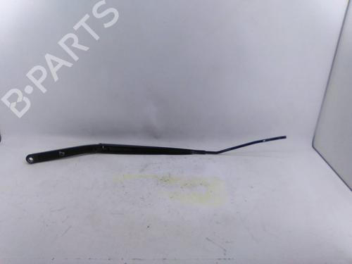Used Front windshield wiper arm Front windshield wiper arm 20512908 20512908
