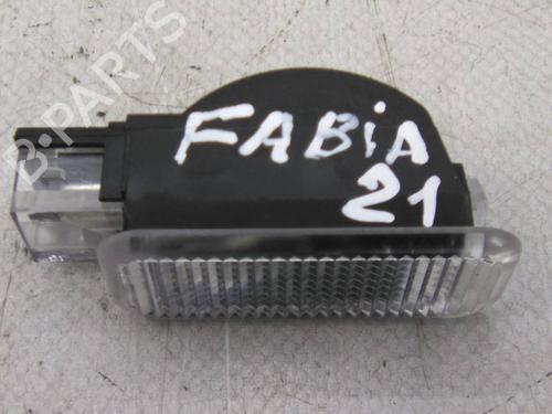 Used Interior roof light Interior roof light SKODA FABIA IV (PJ3) 1.0 TSI (95 hp) 36225765 36225765