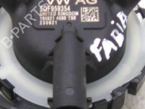 Electronic module SKODA FABIA IV (PJ3) 1.0 TSI | BP36225767M83 - Image 7