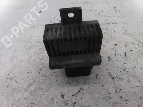 Used Switch Switch NISSAN ALMERA II Hatchback (N16) 1.5 dCi (82 hp) 19841538 19841538