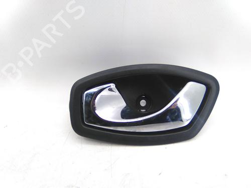 Used Front left interior door handle Front left interior door handle 22953278 22953278
