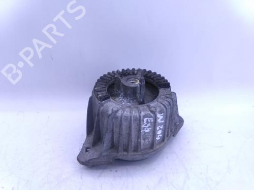 Used Engine mount Engine mount MERCEDES-BENZ C-CLASS (W204) C 220 CDI (204.008) (170 hp) 22953319 22953319