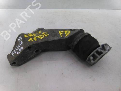 Used Engine mount Engine mount SKODA FELICIA I (6U1) 1.9 D (64 hp) 26662713 26662713