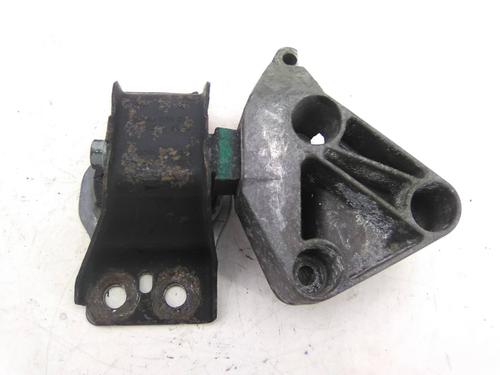 Used Engine mount Engine mount RENAULT MEGANE II (BM0/1_, CM0/1_) 1.5 dCi (BM0F, BM0T, BM2B, CM0F, CM0T) (82 hp) 19841804 19841804