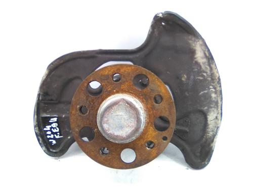 Used Left front steering knuckle Left front steering knuckle MERCEDES-BENZ C-CLASS (W204) C 220 CDI (204.008) (170 hp) 22964161 22964161