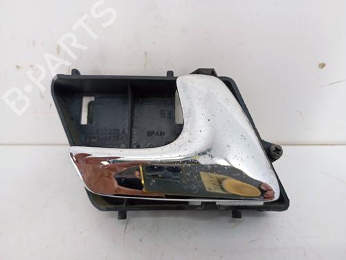 Højre bagtil invendig håndtag Højre bagtil invendig håndtag VW POLO III CLASSIC (6V2) 1.4 (84 hp) 36225870 36225870