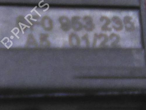 Warning switch SEAT ARONA (KJ7, KJP) 1.0 TSI | BP20482608I22 - Image 3