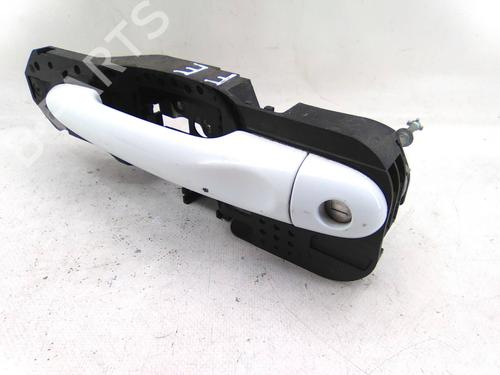 front-left-exterior-door-handle-renault-scenic-iii-jz01_-2008-2009-2010-2011-2012-2013-2014-2015-2016-28005384 main image