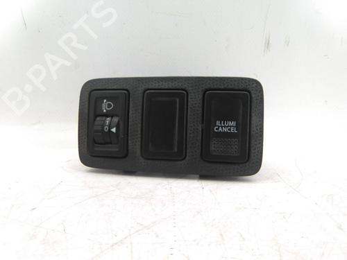 Used Switch Switch SUZUKI SWIFT III (MZ, EZ) 1.3 (RS413, ZC11S) (91 hp) 22964377 22964377