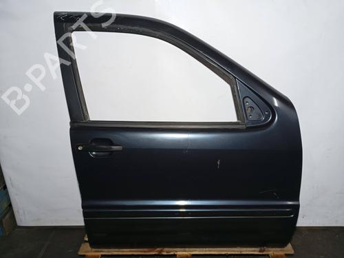 Used Right front door Right front door 22960441 22960441