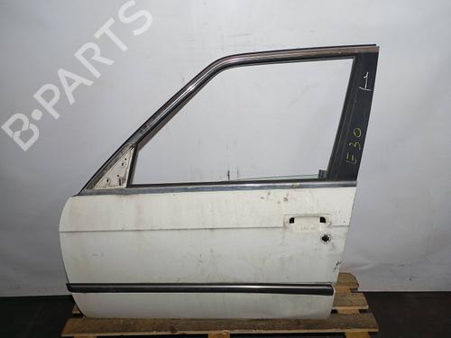 Porta frente esquerda Porta frente esquerda BMW 3 (E30) 318 i (105 hp) 22960502 22960502
