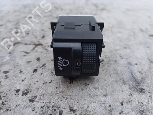 Interruttore Interruttore CITROËN C3 III (SX) 1.2 VTi 82 (82 hp) 19842228 19842228