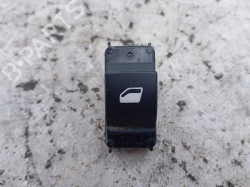 Used Switch Switch CITROËN C3 III (SX) 1.2 VTi 82 (82 hp) 19842262 19842262