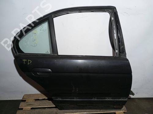 Dør højre bagtil Dør højre bagtil 22960678 22960678