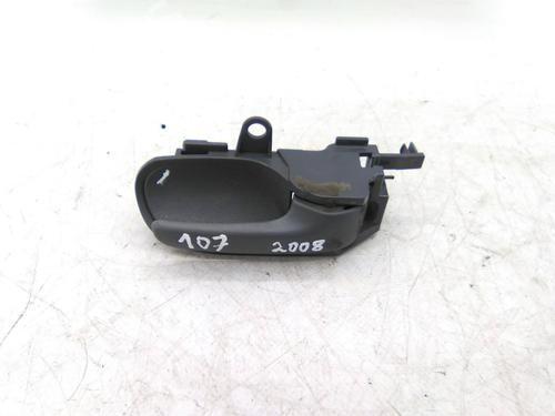 Used Rear right interior door handle Rear right interior door handle 19842360 19842360