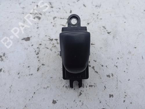 Used Switch Switch NISSAN JUKE (F15) 1.5 dCi (110 hp) 19842434 19842434