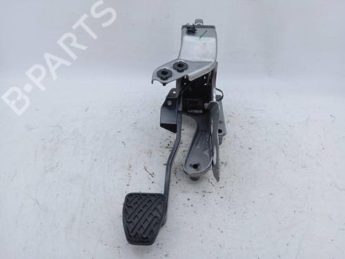 Used Break pedal Break pedal NISSAN JUKE (F15) 1.5 dCi (110 hp) 19842484 19842484