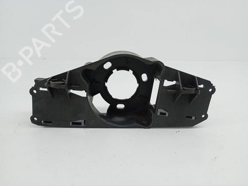 Used Support Support PEUGEOT 306 Hatchback (7A, 7C, N3, N5) 1.4 (75 hp) 31667957 31667957