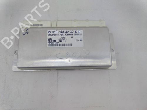 Used ABS pump ABS pump MERCEDES-BENZ C-CLASS (W202) C 220 D (202.121) (95 hp) 19843643 19843643