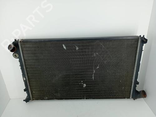 Used Water radiator Water radiator 32731569 32731569