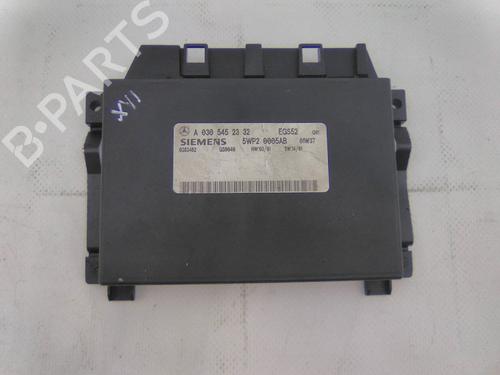 Used Gearbox control unit Gearbox control unit MERCEDES-BENZ E-CLASS (W210) E 220 D (210.004) (95 hp) 22960834 22960834