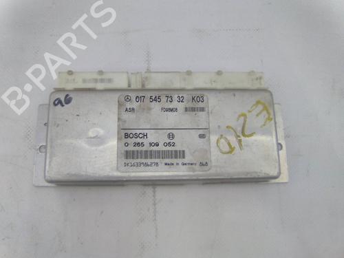 Used ABS pump ABS pump MERCEDES-BENZ E-CLASS (W210) E 220 D (210.004) (95 hp) 22960840 22960840