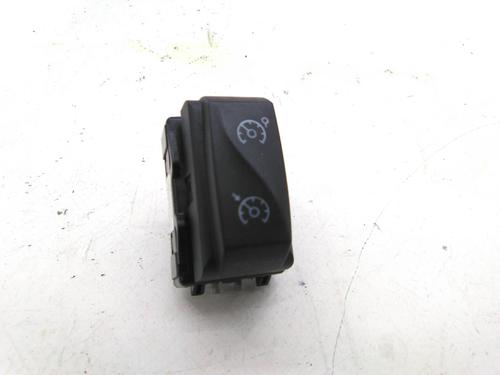 Used Steering wheel controls Steering wheel controls 20482622 20482622