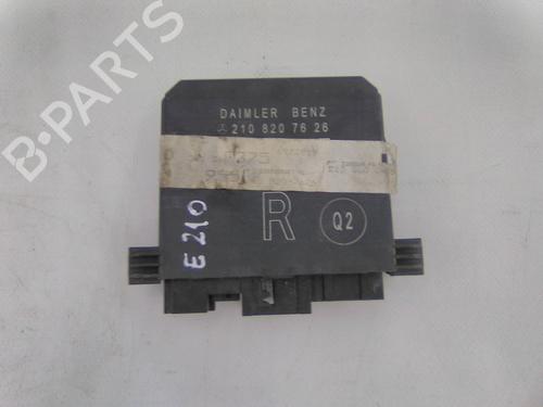 Used Electronic module Electronic module MERCEDES-BENZ E-CLASS (W210) E 220 D (210.004) (95 hp) 22960856 22960856