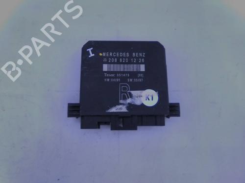 Used Electronic module Electronic module MERCEDES-BENZ E-CLASS (W210) E 220 D (210.004) (95 hp) 22960908 22960908