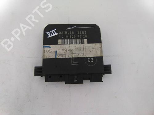 Used Electronic module Electronic module MERCEDES-BENZ E-CLASS (W210) E 220 D (210.004) (95 hp) 22960909 22960909