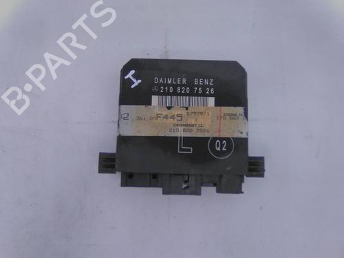 Used Electronic module Electronic module MERCEDES-BENZ C-CLASS (W202) C 180 (202.018) (122 hp) 19843761 19843761