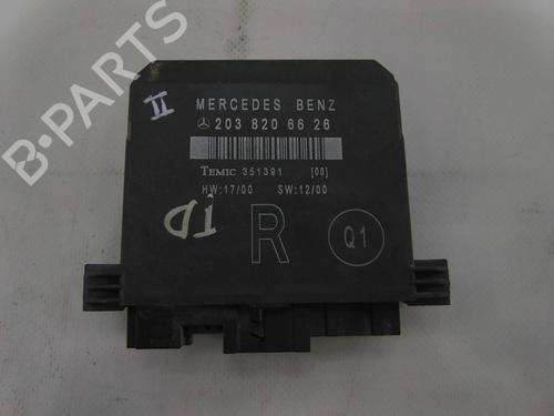 Used Electronic module Electronic module MERCEDES-BENZ C-CLASS (W203) C 200 CDI (203.004) (116 hp) 22960927 22960927