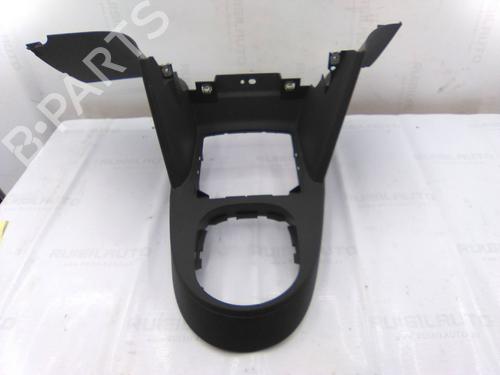 Used Middle console Middle console VW TOURAN (1T1, 1T2) 2.0 TDI (136 hp) 22965155 22965155