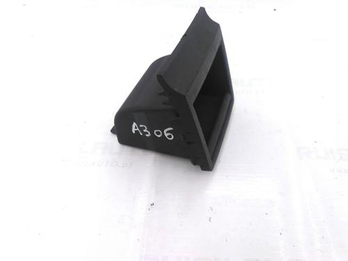 Used Cup/Object holder Cup/Object holder AUDI A3 (8P1) 2.0 TDI (136 hp) 22961047 22961047