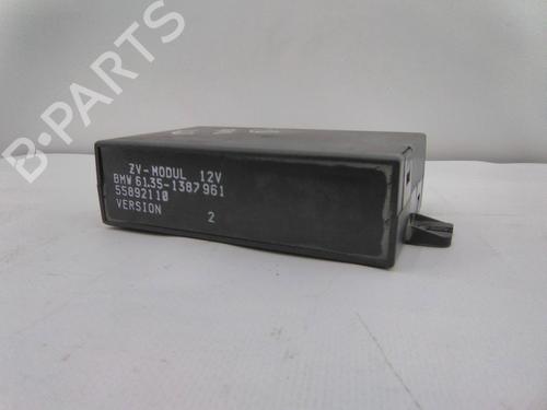 Used Electronic module Electronic module BMW 3 (E36) 318 i (113 hp) 22961027 22961027