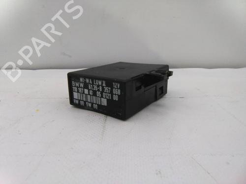 Used Electronic module Electronic module BMW 3 (E36) 318 i (113 hp) 22965225 22965225