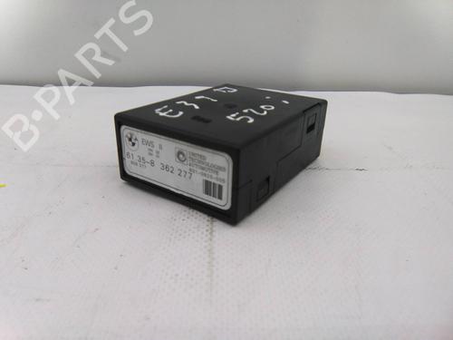Used Electronic module Electronic module BMW 5 (E39) 520 i (136 hp) 19843856 19843856