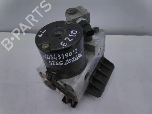 Used ABS pump ABS pump MERCEDES-BENZ E-CLASS (W210) E 220 D (210.004) (95 hp) 22961223 22961223