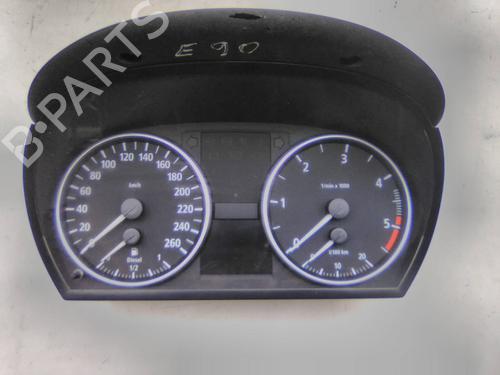 Used Instrument cluster Instrument cluster BMW 3 (E90) 320 d (156 hp) 36226157 36226157