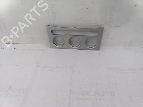 Used Climate control Climate control VW PASSAT B6 (3C2) 1.9 TDI (105 hp) 22961313 22961313