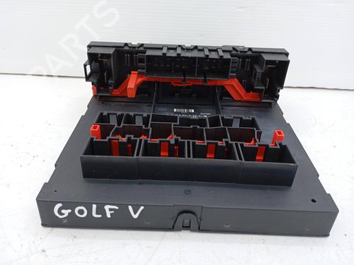 Used Fuse box Fuse box VW GOLF V (1K1) 2.0 TDI (136 hp) 22961358 22961358