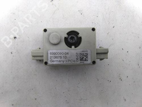 Used Electronic module Electronic module MINI MINI (R56) Cooper D (109 hp) 22957758 22957758